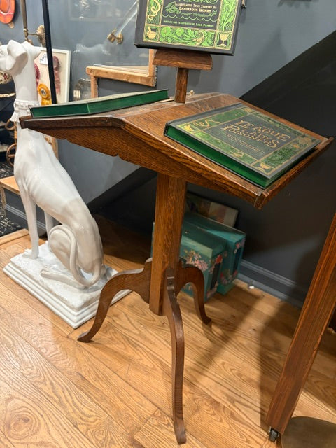 Vintage Oak Reading Stand / Book Table with Tripod Base