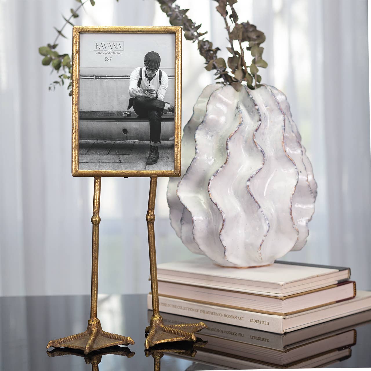 Donald Vertical Frame