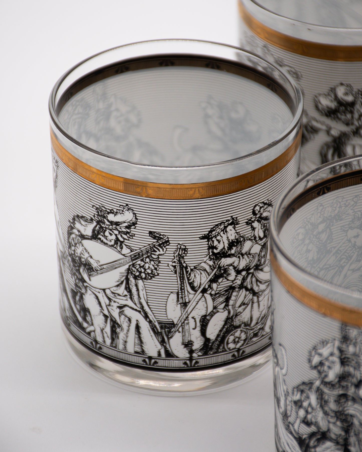 Vintage Glasses Medieval Themes and Gold - Set of 6