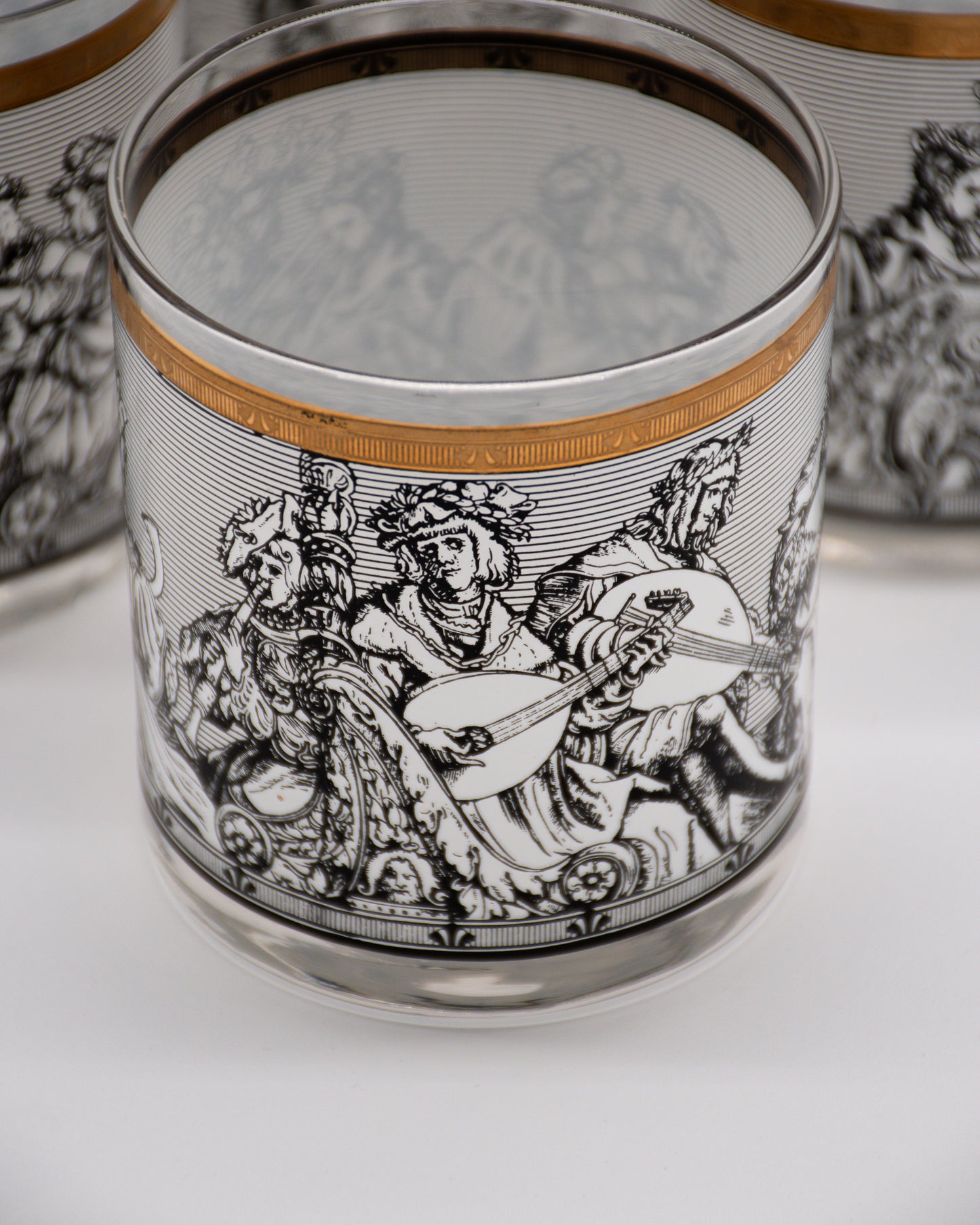 Vintage Glasses Medieval Themes and Gold - Set of 6