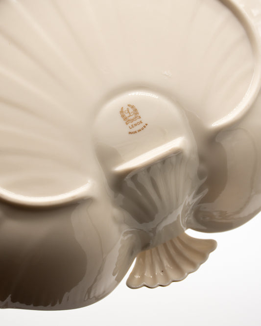 Lenox Seashell Server